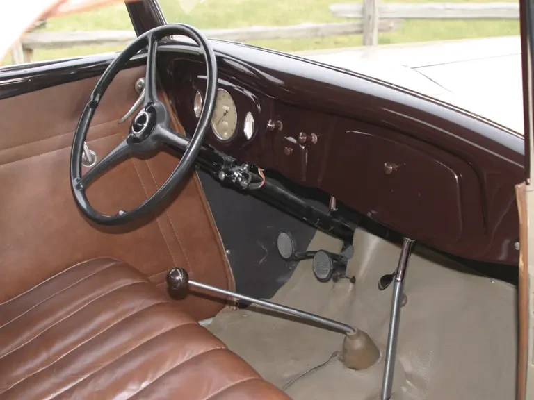 1934 Ford Model 18 & 40 - Image 8 of 9