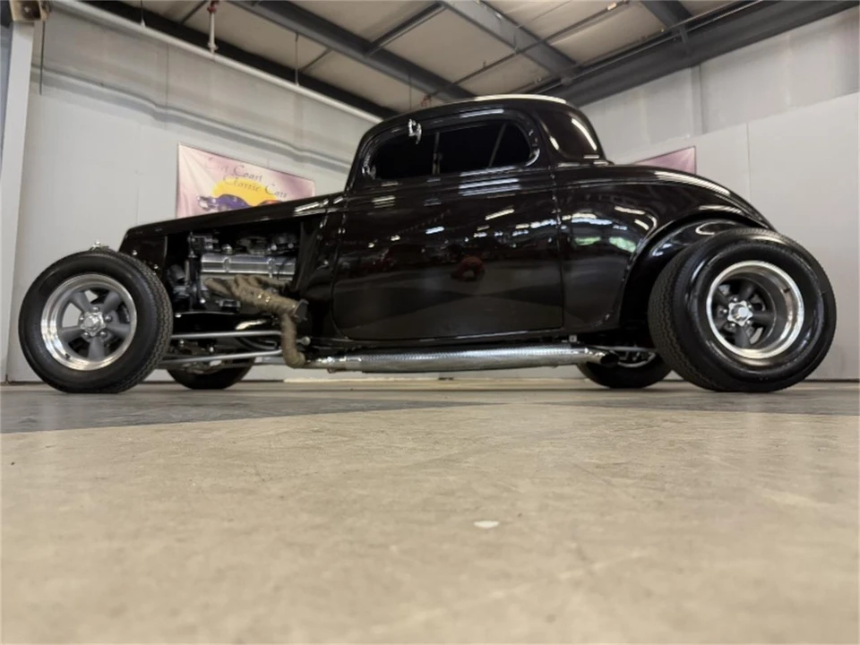 1934 Ford Standard & Deluxe & Super Deluxe - Image 3 of 31
