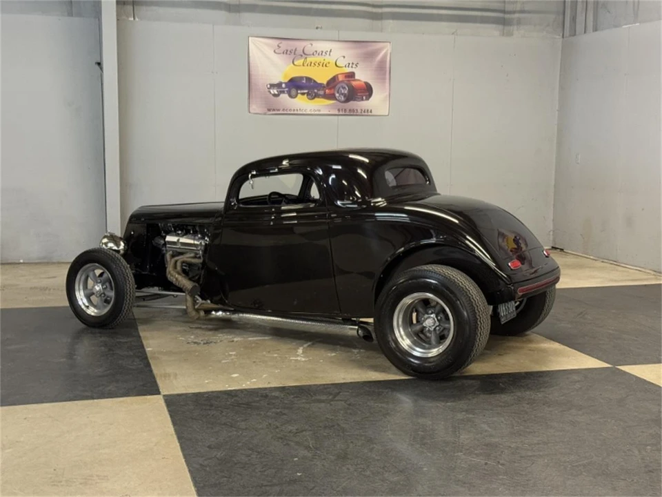 1934 Ford Standard & Deluxe & Super Deluxe - Image 4 of 31