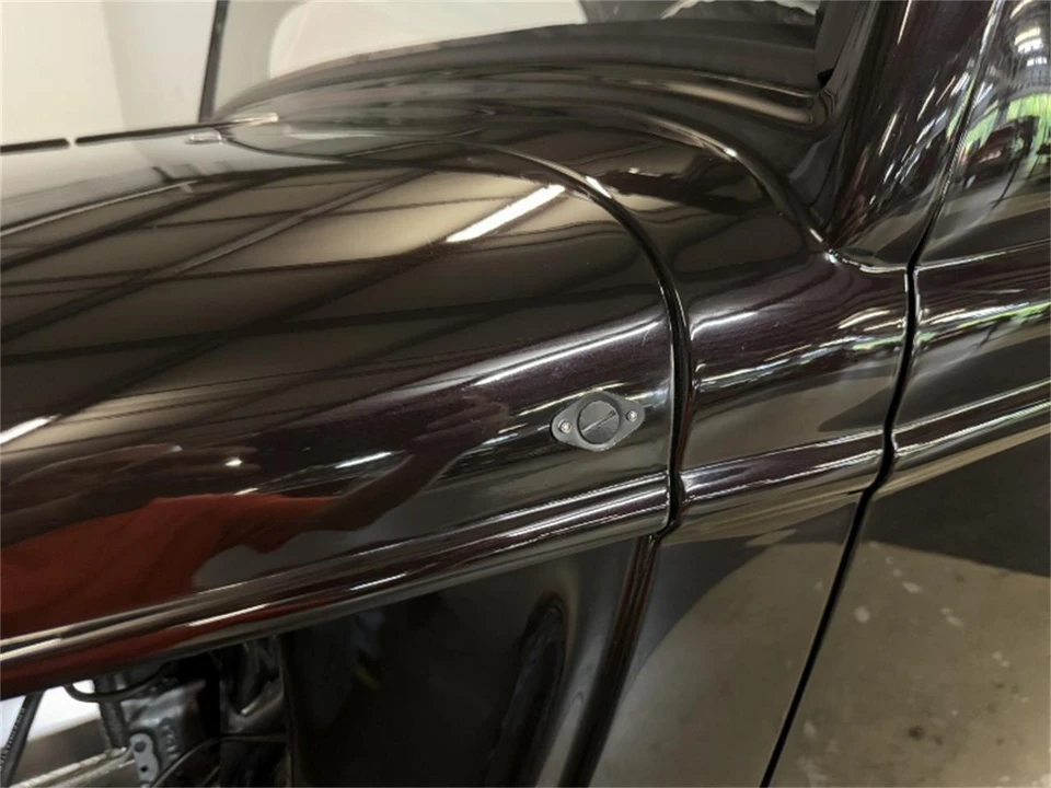 1934 Ford Standard & Deluxe & Super Deluxe - Image 17 of 31