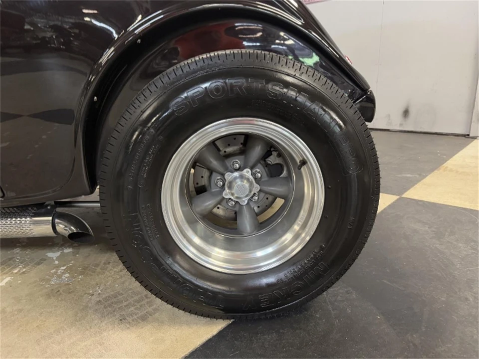 1934 Ford Standard & Deluxe & Super Deluxe - Image 23 of 31