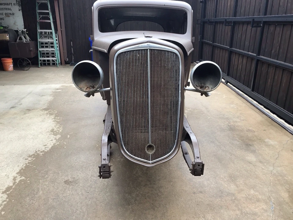1934 Ford Model 18 & 40 - Image 2 of 19