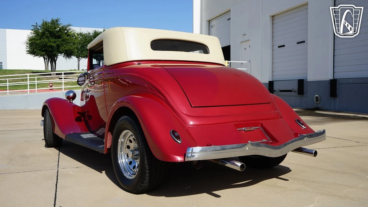 1934 Ford Model 18 & 40 - Image 11 of 12