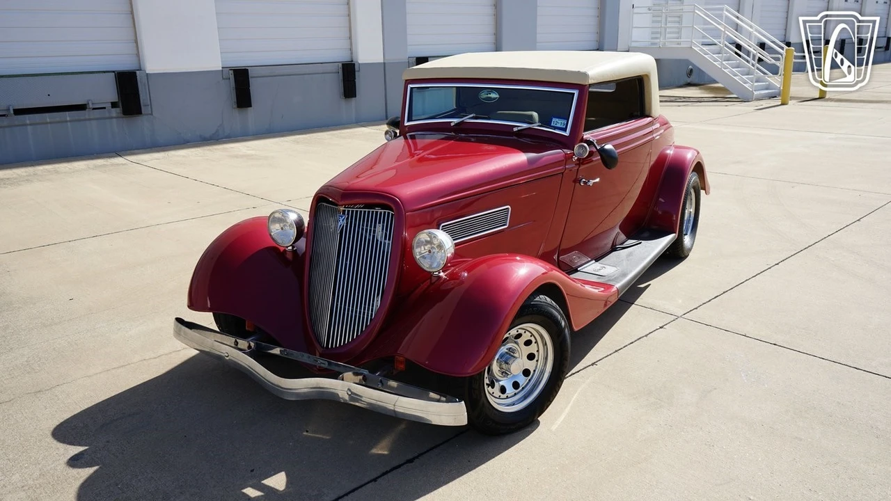 1934 Ford Model 18 & 40 - Image 3 of 12