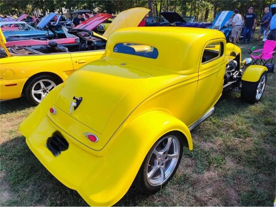 1934 Ford Model 18 & 40 - Image 11 of 16