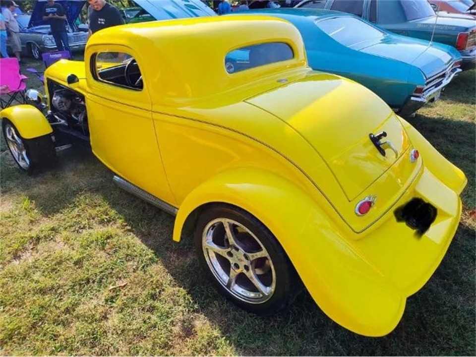 1934 Ford Model 18 & 40 - Image 8 of 16