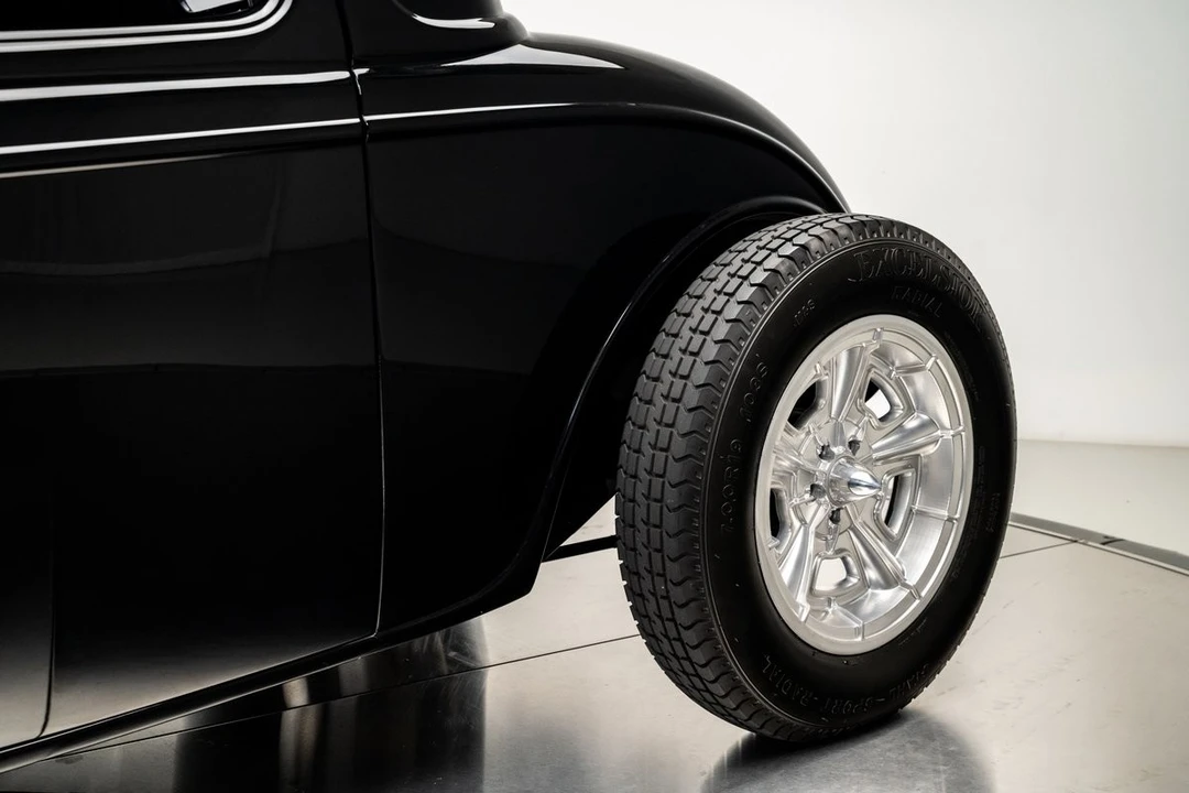 1934 Ford Standard & Deluxe & Super Deluxe - Image 18 of 31