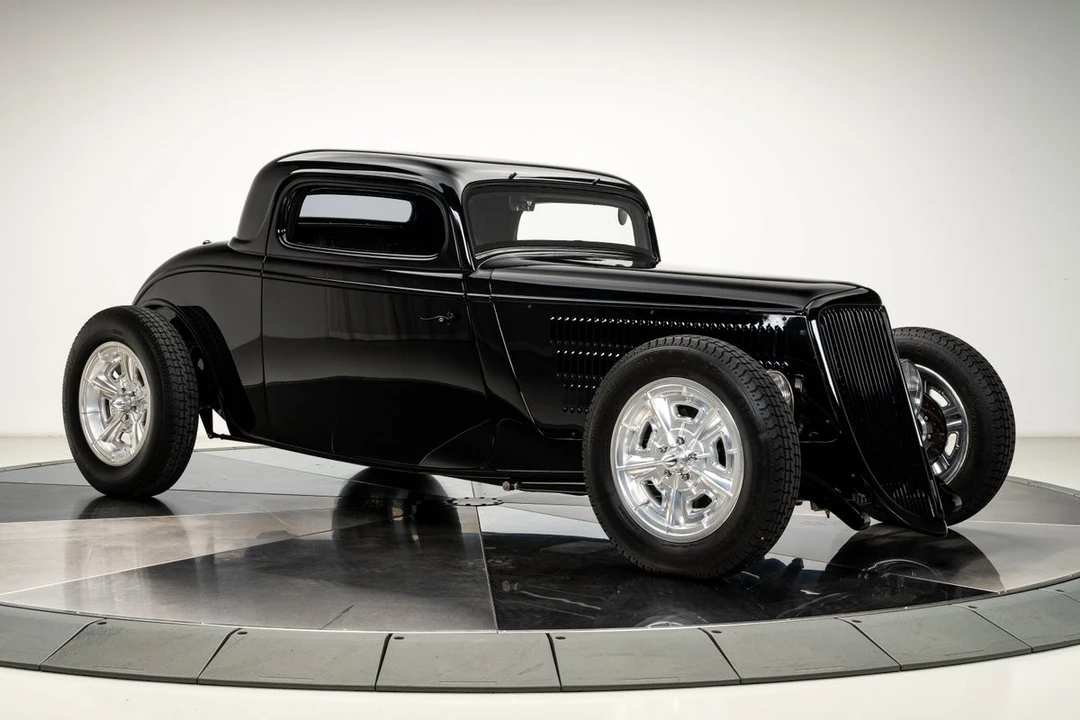 1934 Ford Standard & Deluxe & Super Deluxe - Image 9 of 31