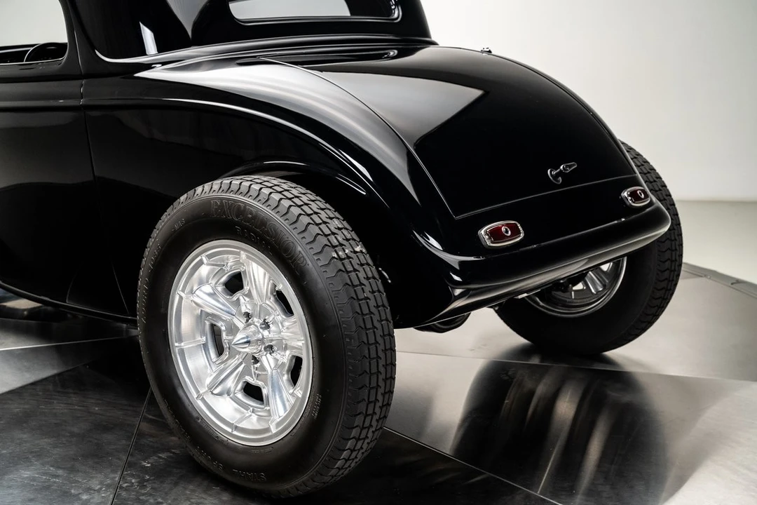 1934 Ford Standard & Deluxe & Super Deluxe - Image 5 of 31