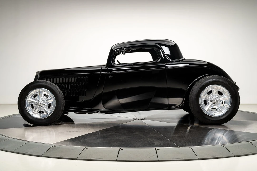 1934 Ford Standard & Deluxe & Super Deluxe - Image 13 of 31