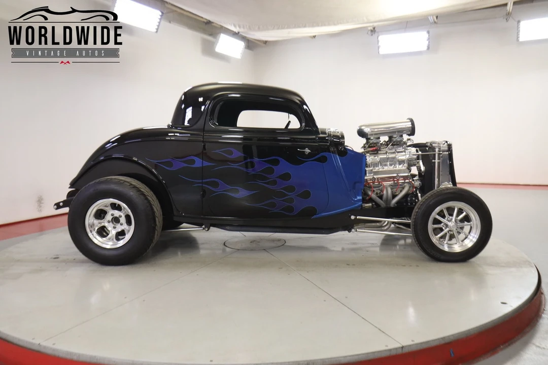 1934 Ford Model 18 & 40 - Image 4 of 12