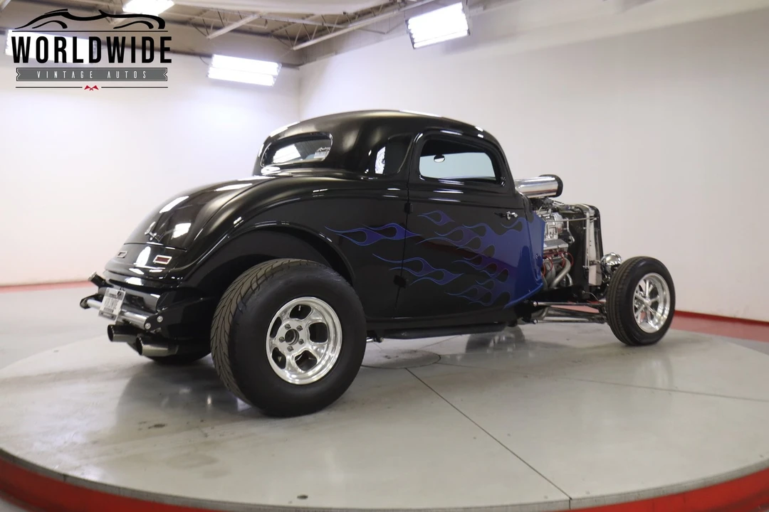 1934 Ford Model 18 & 40 - Image 6 of 12