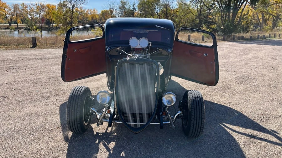 1934 Ford Model 18 & 40 - Image 4 of 23