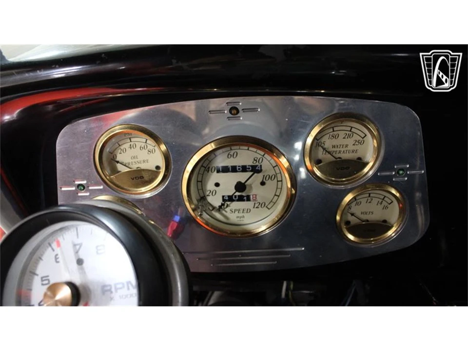1934 Ford Standard & Deluxe & Super Deluxe - Image 12 of 31