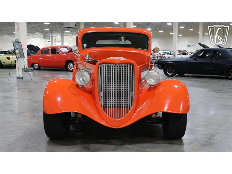 1934 Ford Standard & Deluxe & Super Deluxe - Image 4 of 31