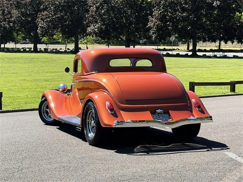 1934 Ford Standard & Deluxe & Super Deluxe - Image 7 of 31