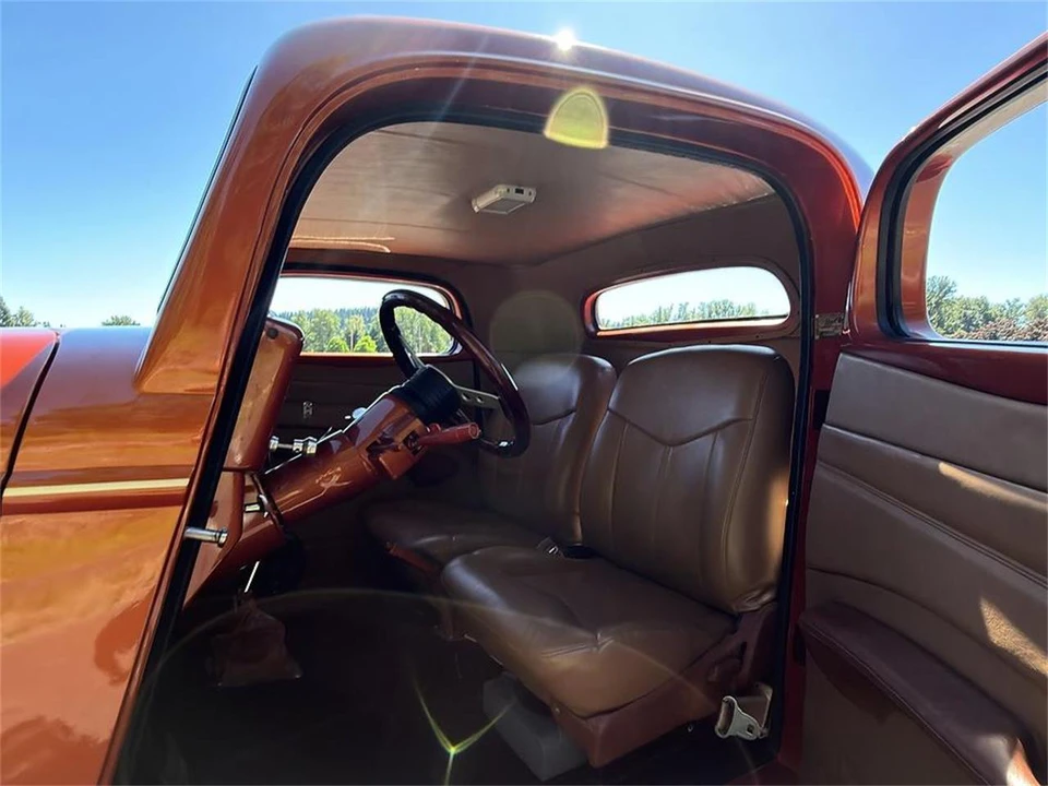 1934 Ford Standard & Deluxe & Super Deluxe - Image 18 of 31