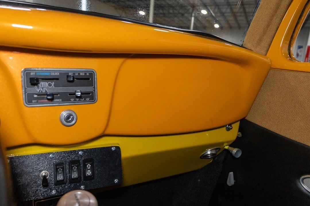 1934 Ford Model 18 & 40 - Image 12 of 21