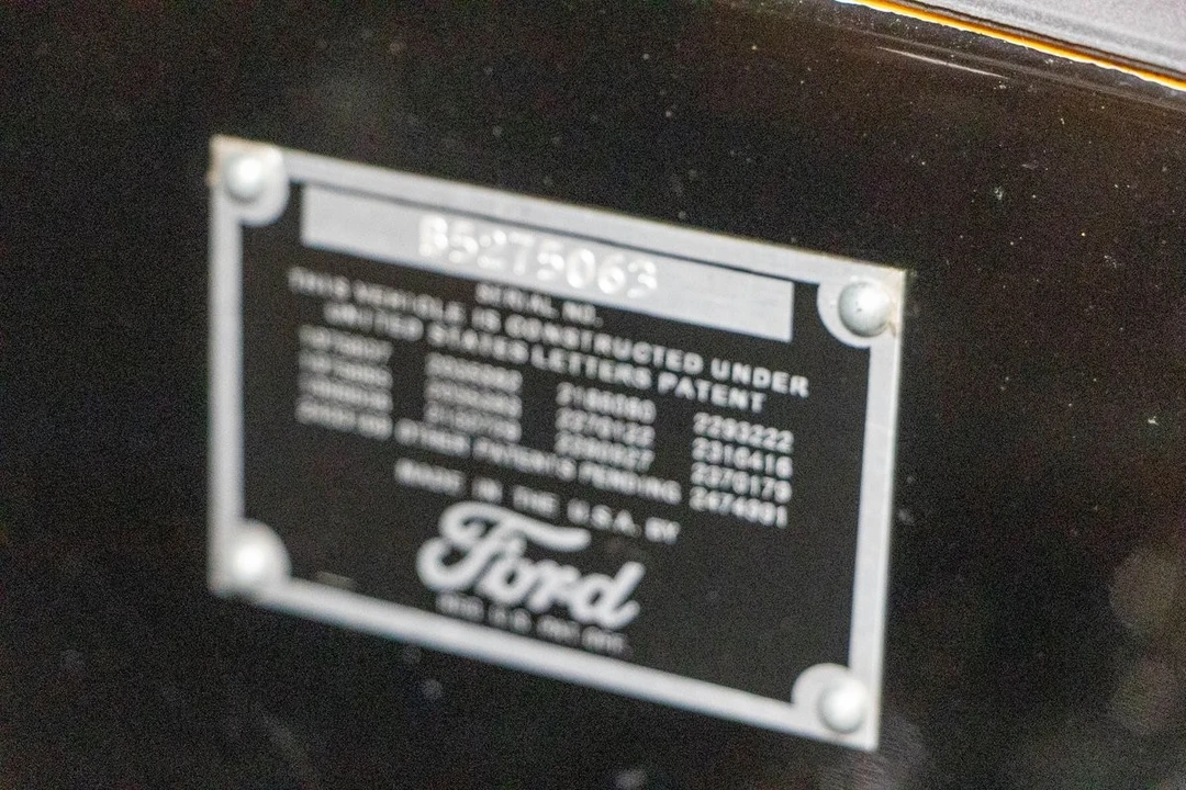 1934 Ford Model 18 & 40 - Image 16 of 21