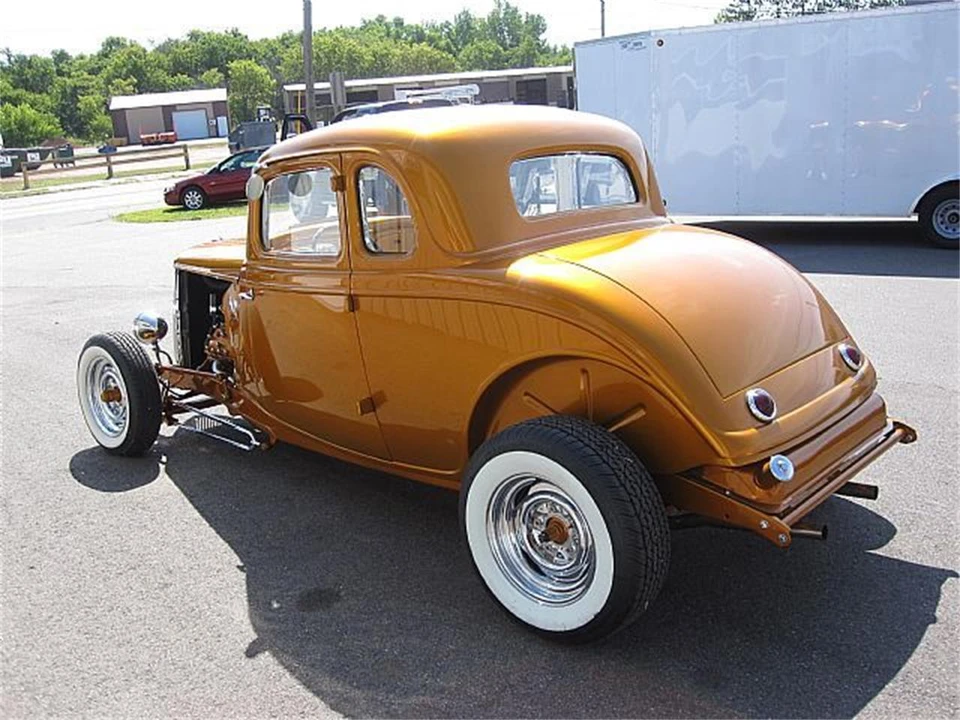 1934 Ford Model 18 & 40 - Image 2 of 6