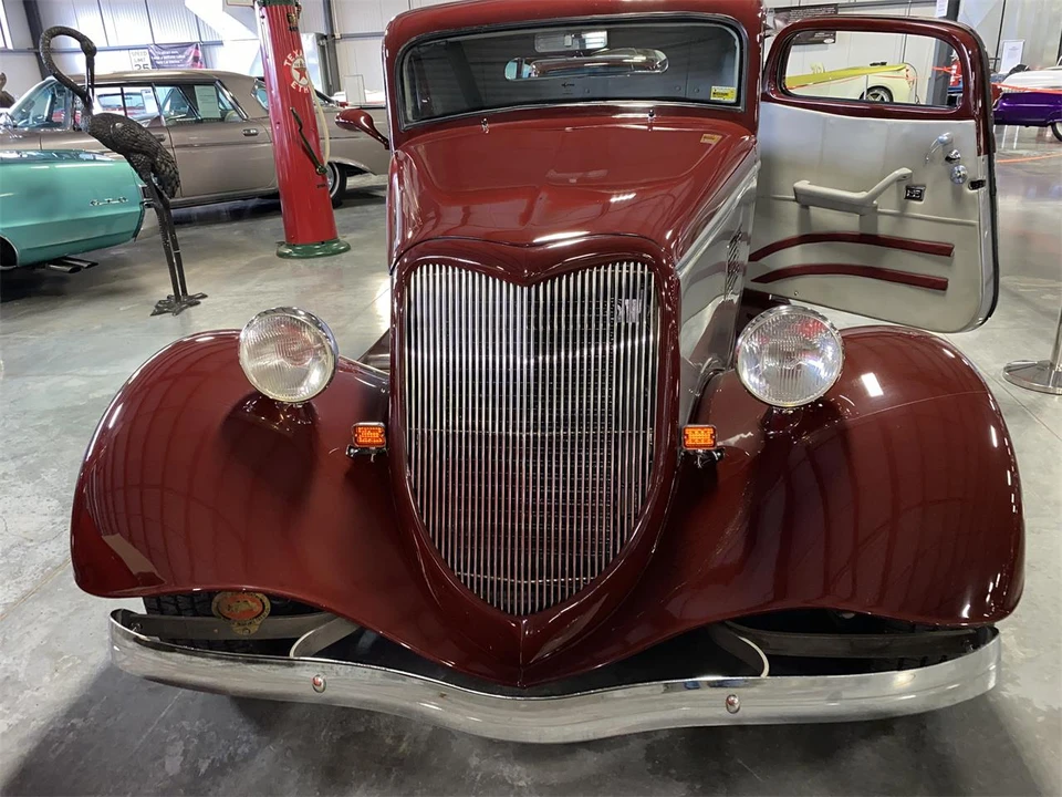 1934 Ford Customline - Image 7 of 29