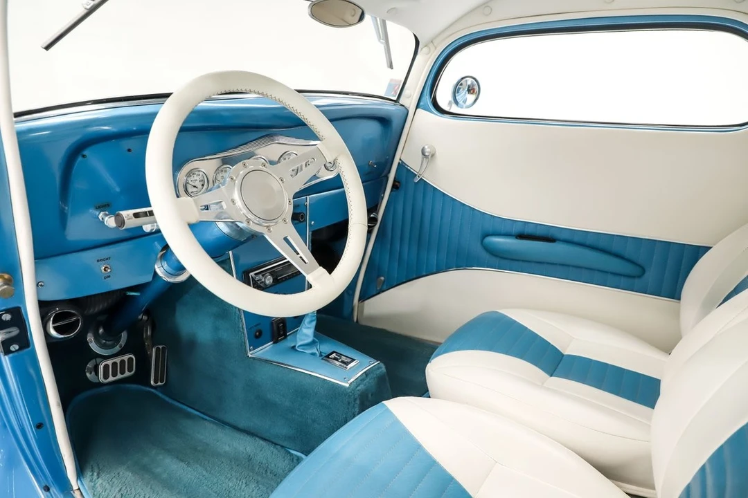 1934 Ford Model 18 & 40 - Image 2 of 12