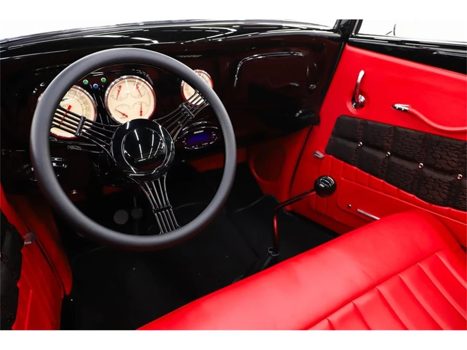1934 Ford Standard & Deluxe & Super Deluxe - Image 2 of 31