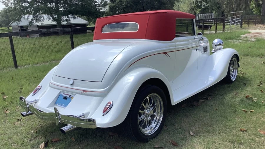 1934 Ford Model 18 & 40 - Image 2 of 8