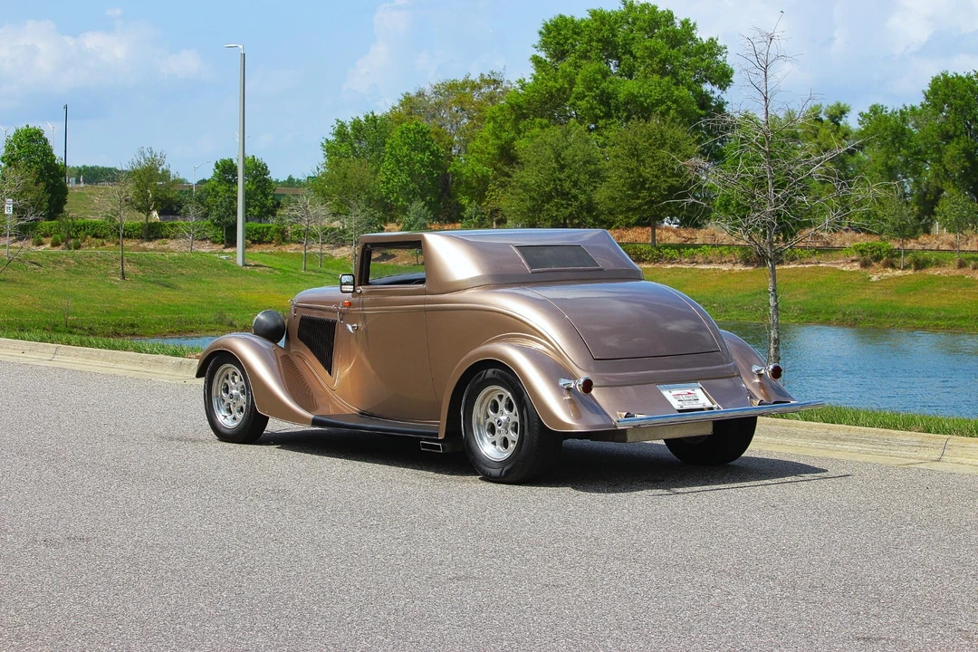 1934 Ford Model 18 & 40 - Image 5 of 31