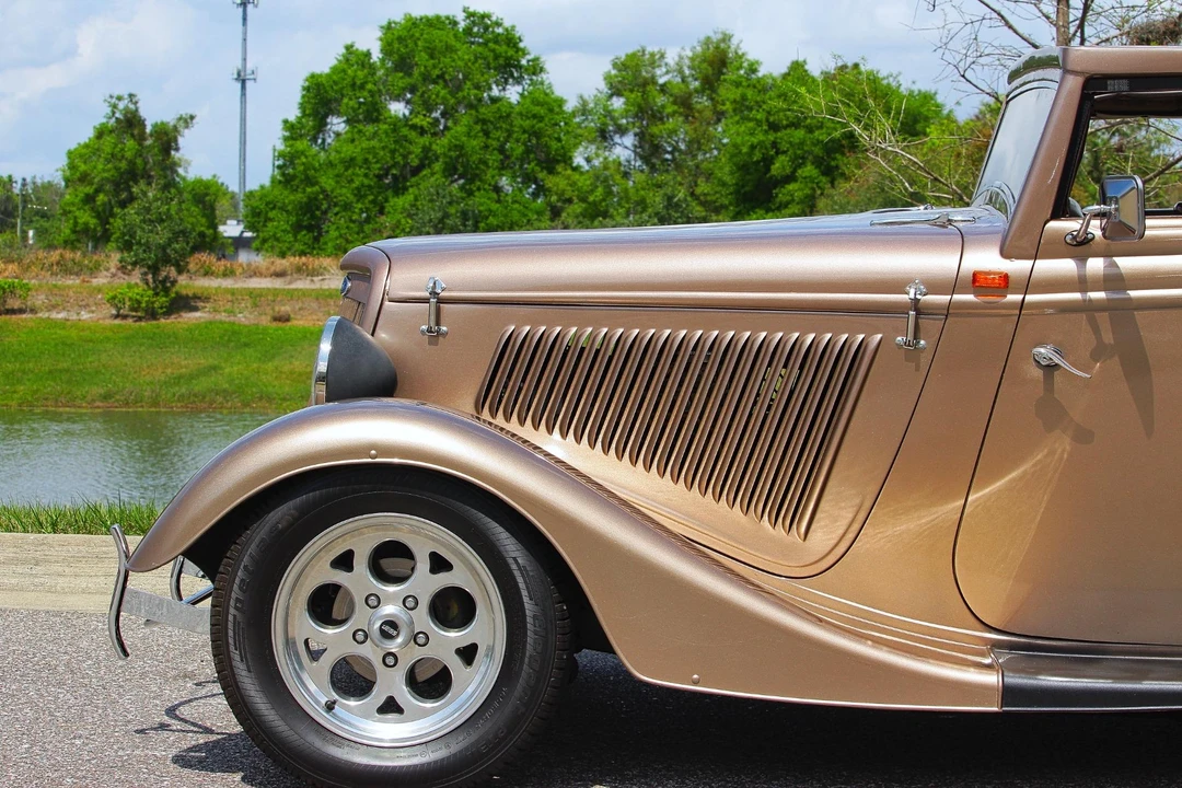 1934 Ford Model 18 & 40 - Image 29 of 31