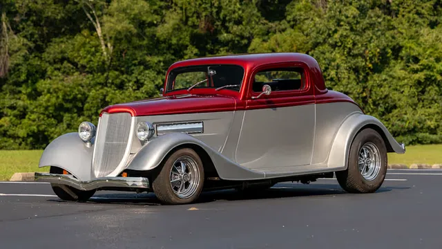 1934 Ford Custom Coupe