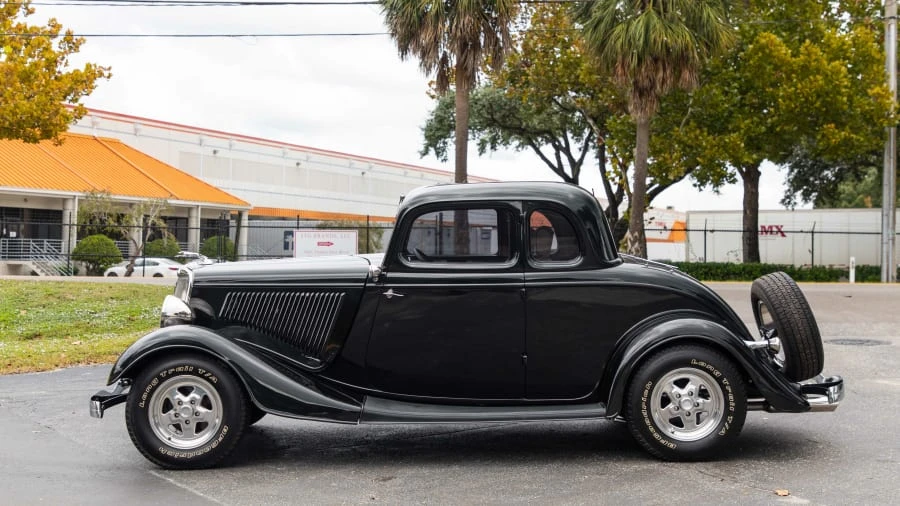 1934 Ford Hot Rod - Image 2 of 11