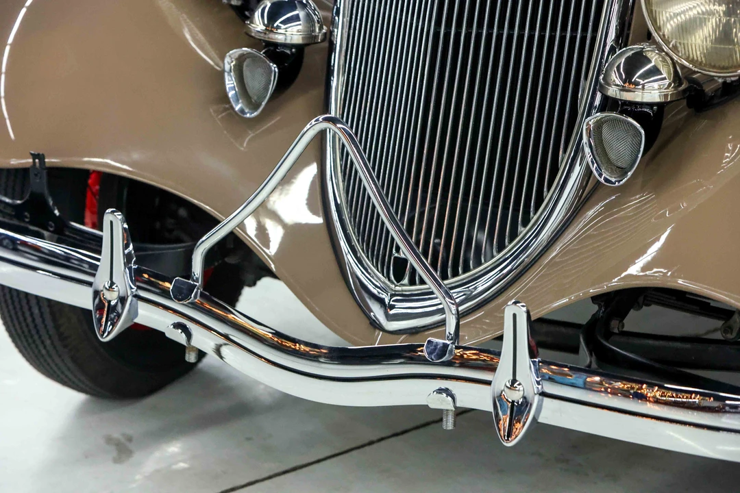 1934 Ford Model 18 & 40 - Image 18 of 31
