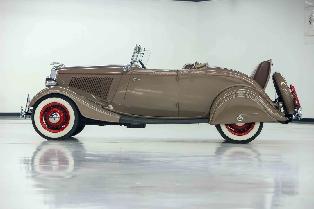 1934 Ford Model 18 & 40 - Image 2 of 31