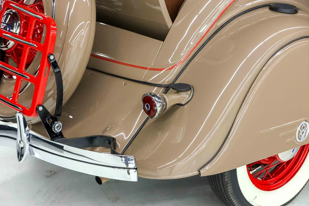 1934 Ford Model 18 & 40 - Image 30 of 31