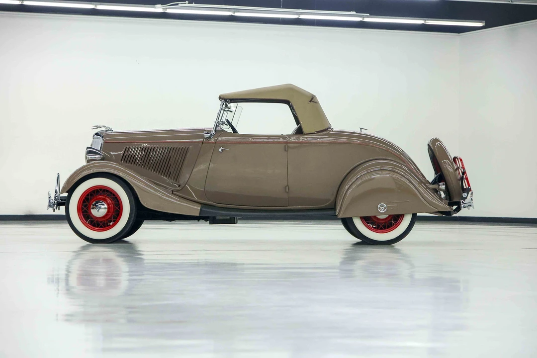 1934 Ford Model 18 & 40 - Image 7 of 31