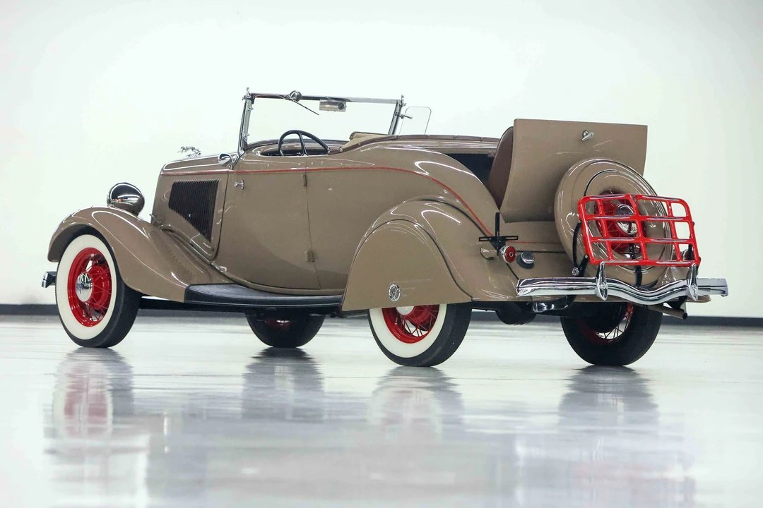 1934 Ford Model 18 & 40 - Image 3 of 31