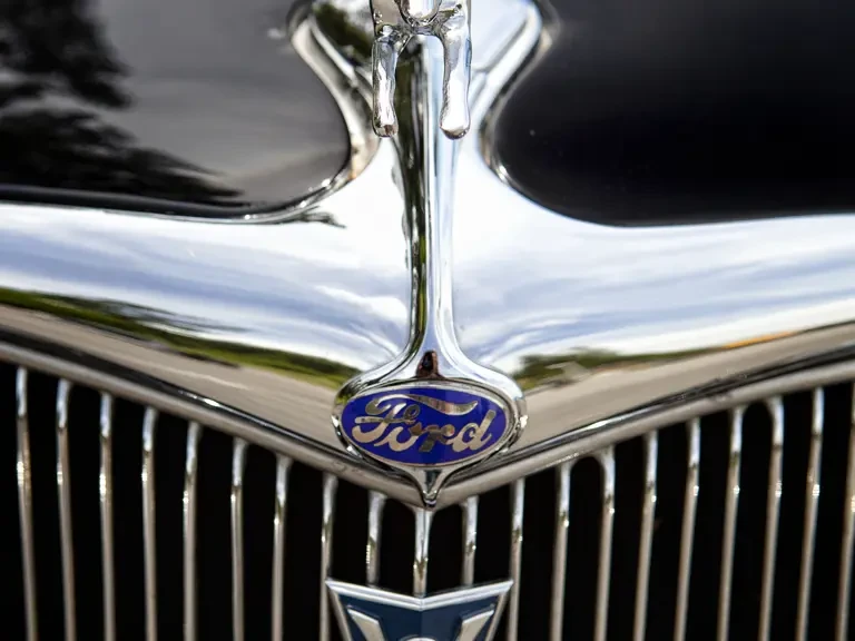 1934 Ford Model 18 & 40 - Image 7 of 21