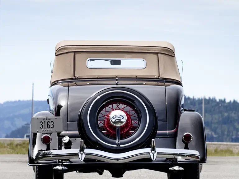 1934 Ford Model 18 & 40 - Image 18 of 21
