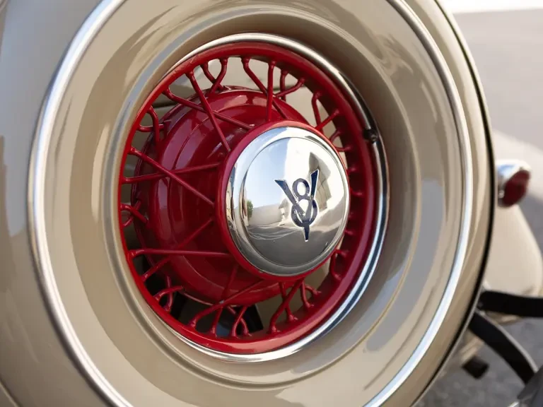 1934 Ford Model 18 & 40 - Image 22 of 31