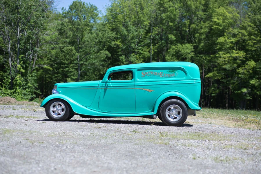 1934 Ford Model 18 & 40 - Image 2 of 12