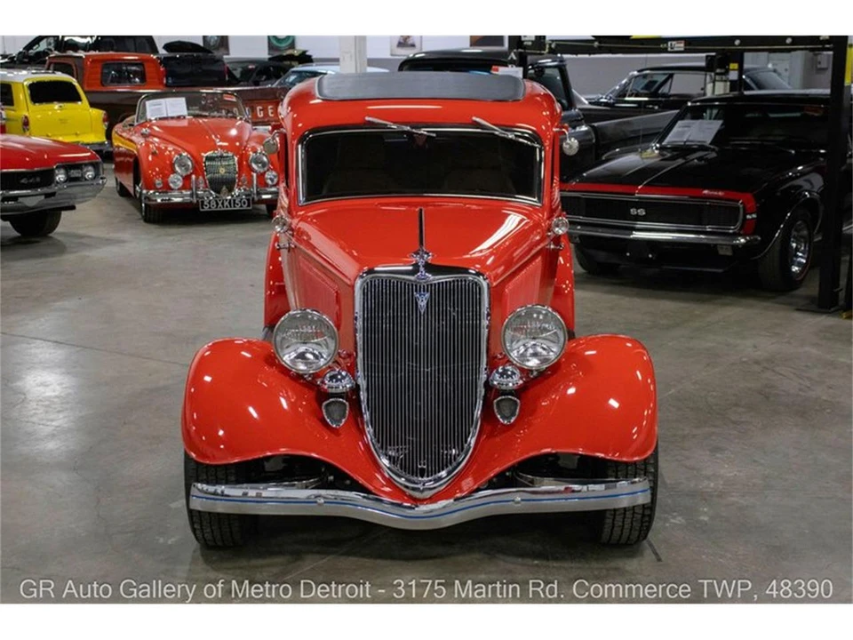 1934 Ford Standard & Deluxe & Super Deluxe - Image 11 of 31