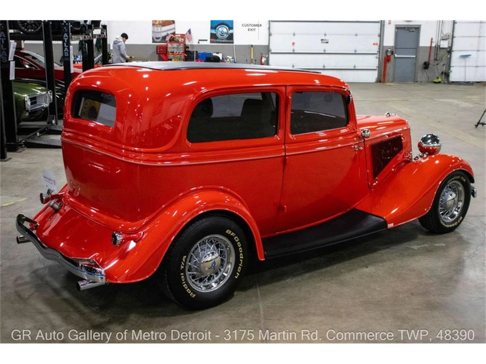 1934 Ford Standard & Deluxe & Super Deluxe - Image 7 of 31