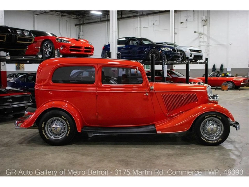 1934 Ford Standard & Deluxe & Super Deluxe - Image 8 of 31