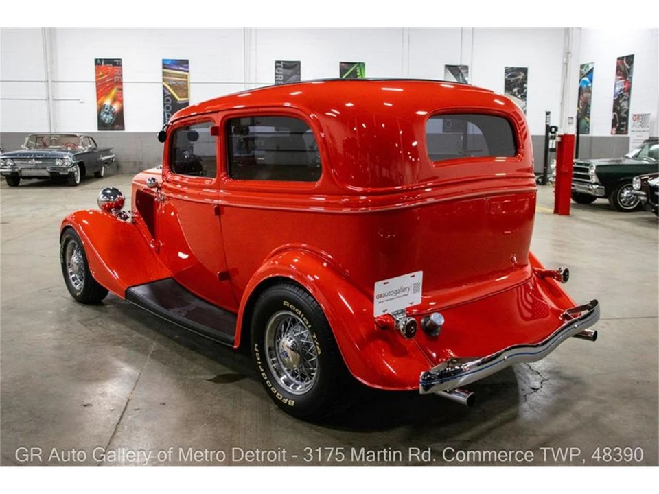 1934 Ford Standard & Deluxe & Super Deluxe - Image 4 of 31