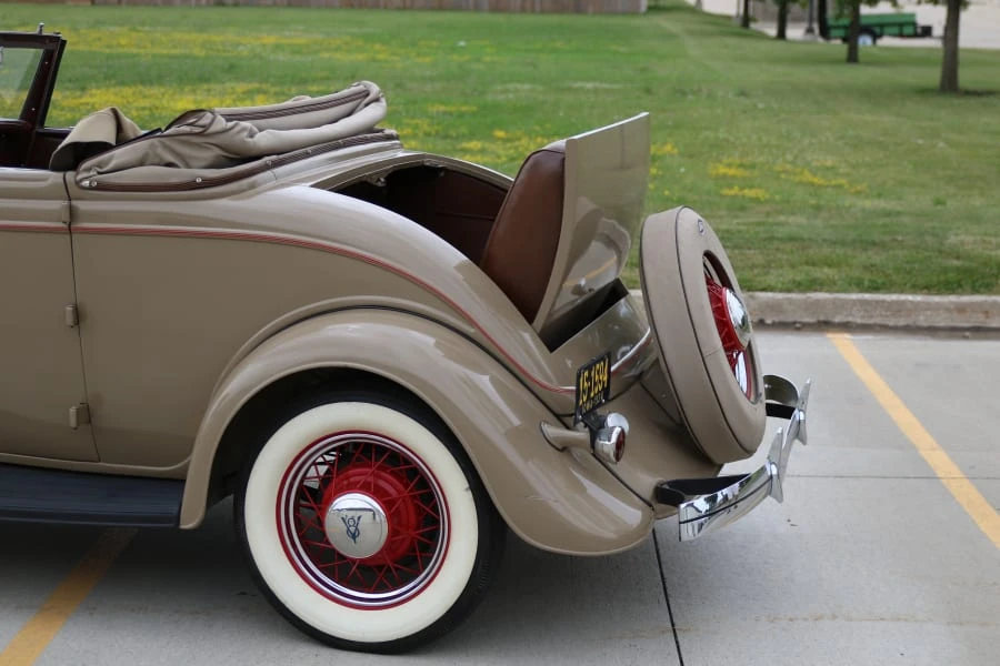 1934 Ford Model 18 & 40 - Image 13 of 31