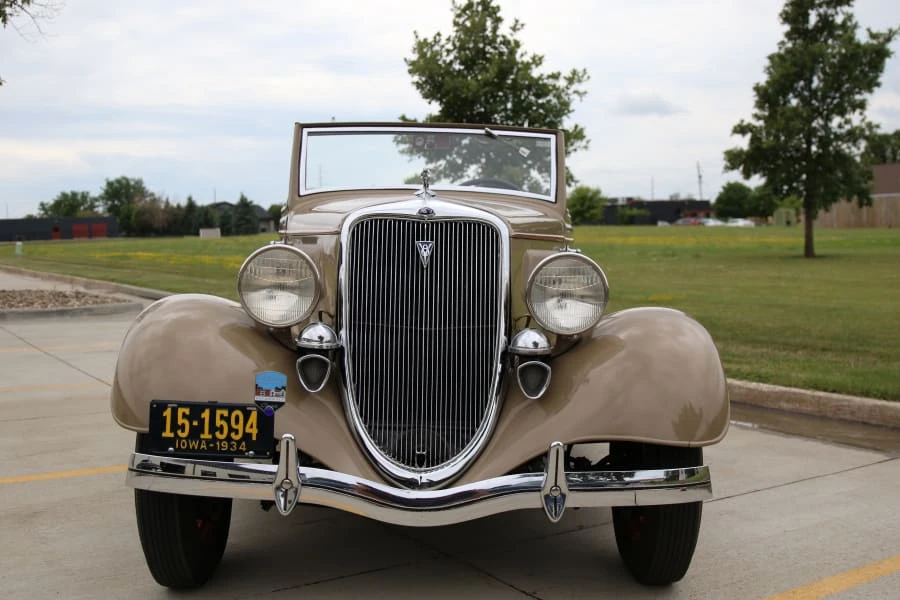 1934 Ford Model 18 & 40 - Image 4 of 31