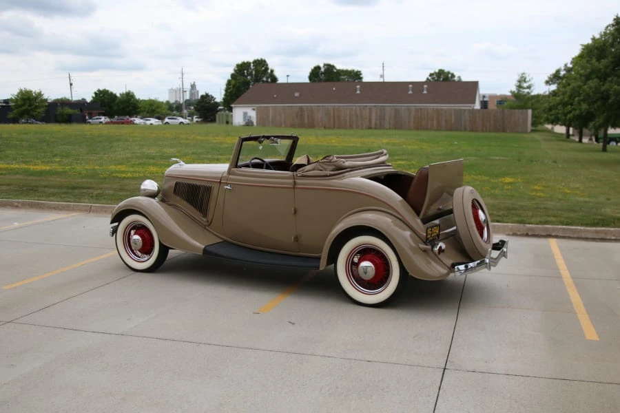1934 Ford Model 18 & 40 - Image 3 of 31