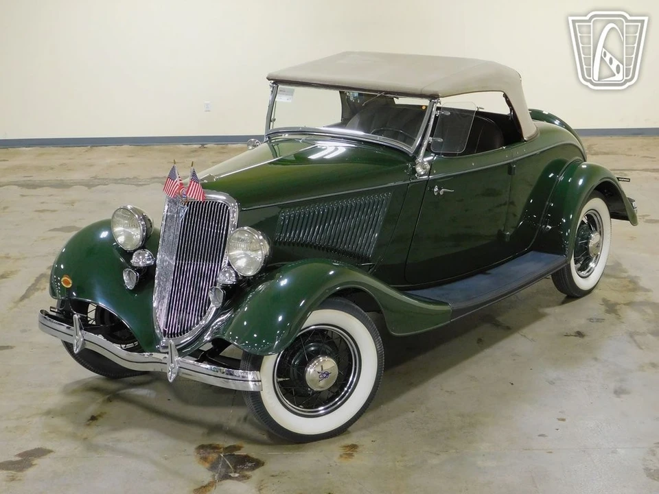 1934 Ford Model 18 & 40 - Image 9 of 12