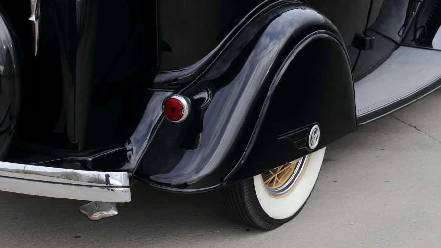 1934 Ford Model 18 & 40 - Image 16 of 23
